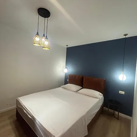 Luxury With A Seaview And Big Terrqce * Durres